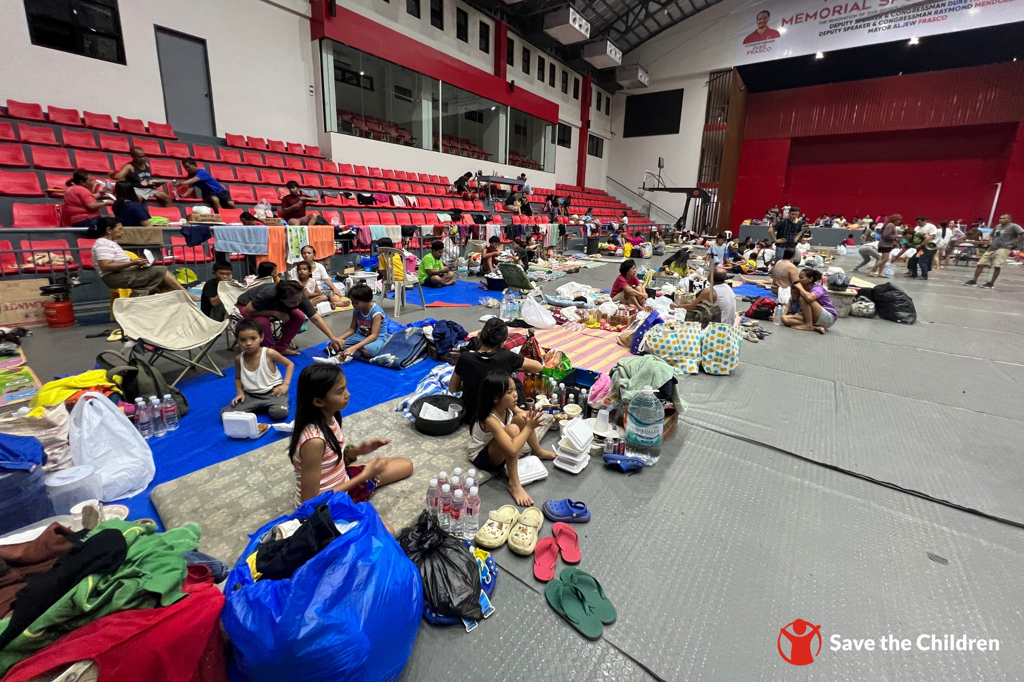 Children at an evacuation center in Cebu, Philippines. Photo: Save the Children Philippines