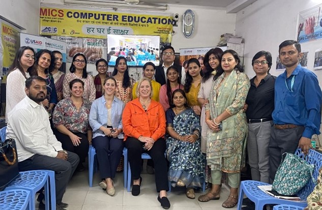 odi B. Herman and Molly Barlow from the U.S. Senate Foreign Relations Committee, along with Komal Khanna, Shikha Bansal, and the USAID team, visited the USAID-funded FHM Engage program site in Delhi.